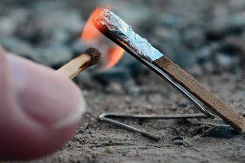 How To Turn A Match Into A Tiny Rocket [VIDEO]