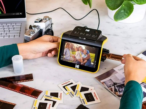 Give your old memories a second life with this Kodak scanner, now 20% off