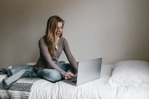 Two alternatives to Microsoft Word that are free and customizable