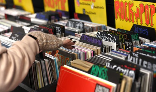 Vinyl records outsold CDs for the second year running