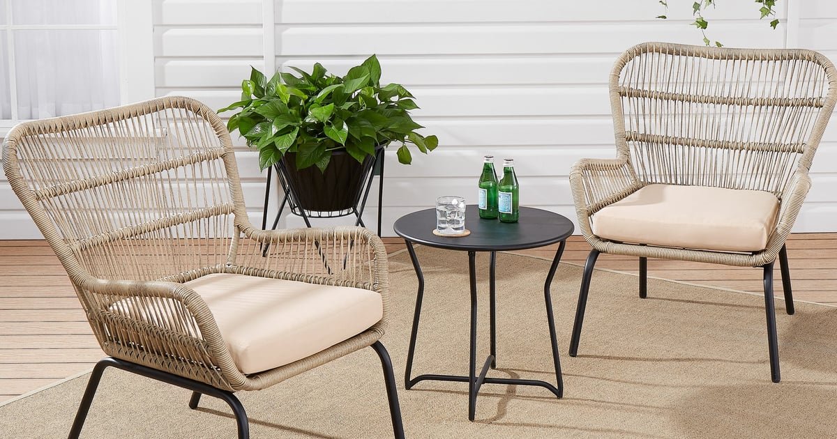 12 Walmart Patio Furniture Pieces You Shouldn't Start Your Summer Without