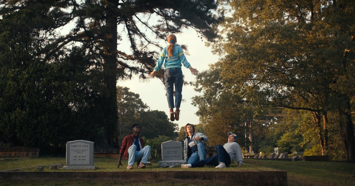 This TikTok-Viral "Stranger Things" Halloween Display Includes a Levitating Max