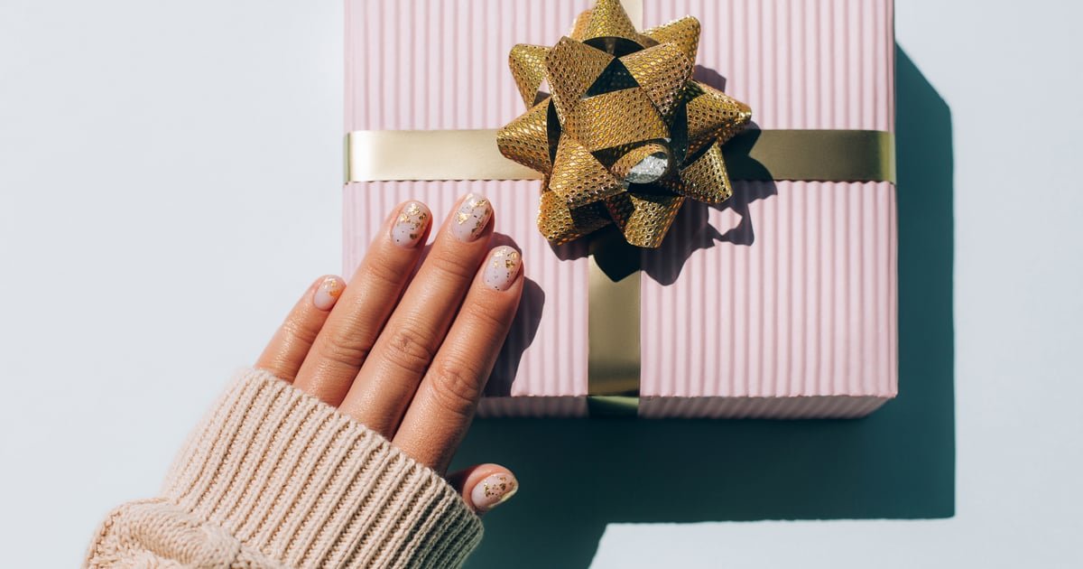 29 Holiday Nail-Art Designs That Are Festive Without Being Cheesy