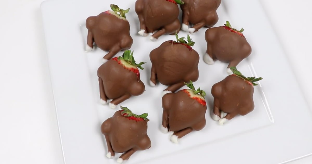 Chocolate-Covered-Strawberry Turkeys Are the Thanksgiving Dessert You Didn't Know You Needed