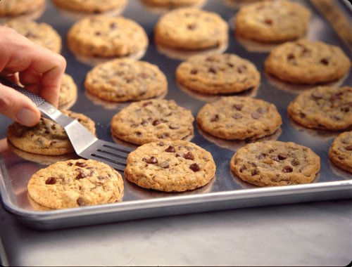 DoubleTree Shared Its Famous Chocolate Chip Cookie Recipe For the First Time Ever
