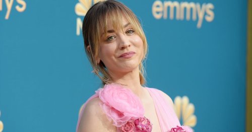 Kaley Cuoco Gave Her Emmys Dress a Massive Chop Before the Red Carpet