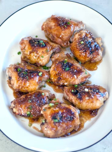 This Is How All Your Favorite Food Stars Cook Chicken Thighs