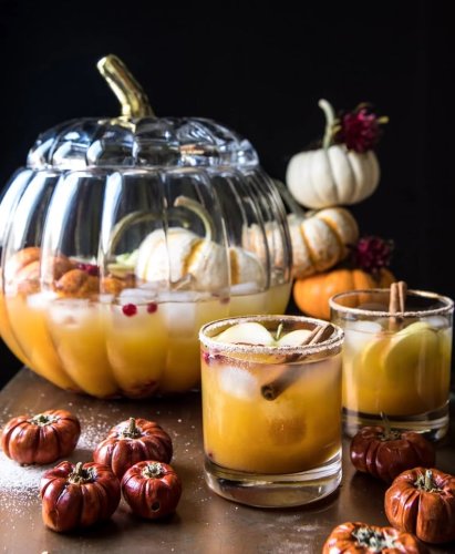 20 Halloween Cocktail Recipes That'll Make You Feel Like a Potion Master