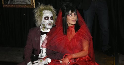 24 Iconic Celebrity Couples' Halloween Costumes