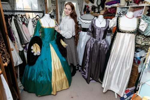 Fashion mad teen looks like Bridgerton star as she models her handcrafted period costumes