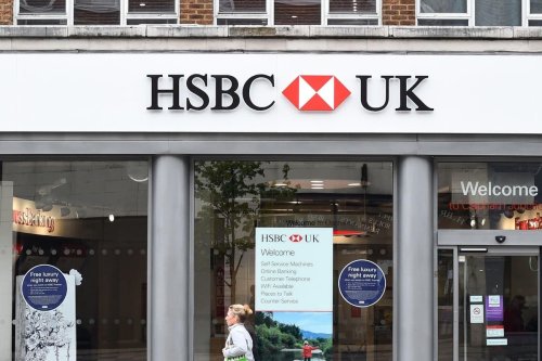 HSBC app not working: Customers ‘unable to login’ on mobile & business ...