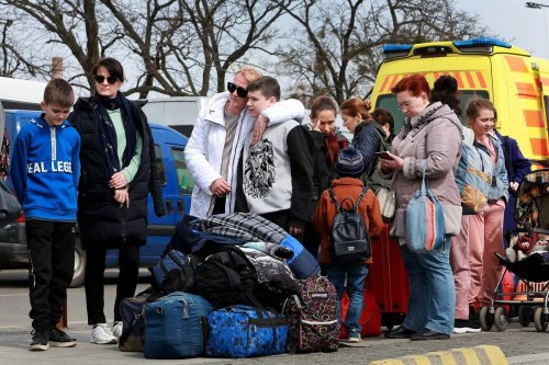 More than 1,000 refugees have moved to Hampshire in the past 12 months
