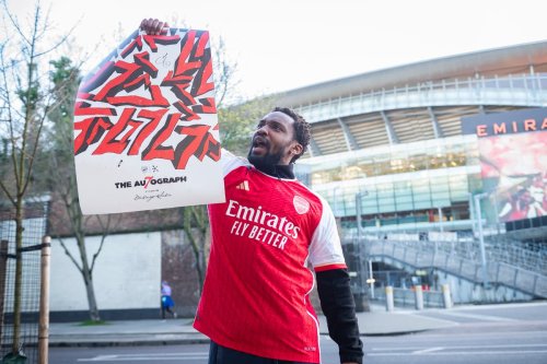 Lucky gunners manage to bag themselves signed football memorabilia