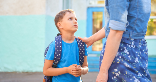 Votre enfant ne veut pas aller à l’école ? 5 conseils pour l’encourager.