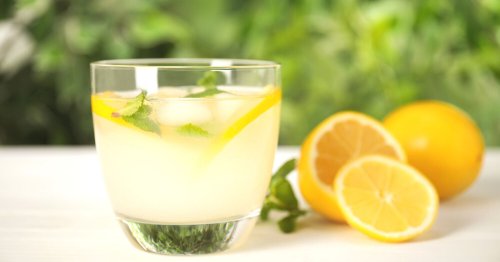 Envie d’une limonade maison et peu sucrée ? Voici notre recette estivale.