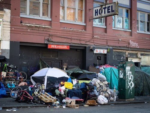 Vancouver's mayor says feds and B.C. need to step up funding for homeless people
