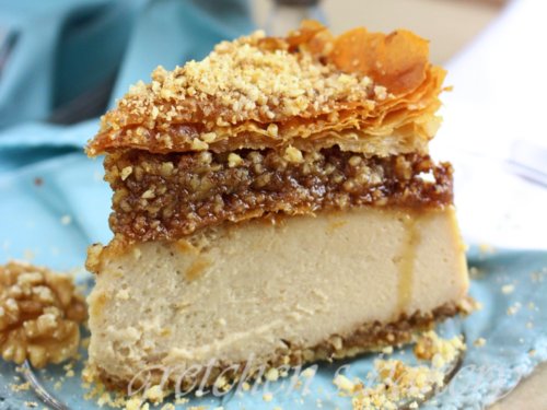 12 Maple-Flavored Vegan Treats to Sweeten Up Your Holiday Season