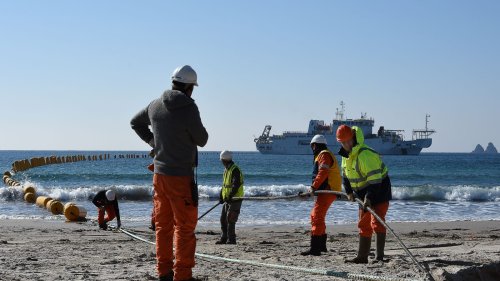 Giant underwater cables are bringing the internet to Africa