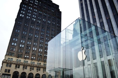 15 ans après le premier iPhone, un ancien cadre Apple tacle la concurrence (surtout Samsung)