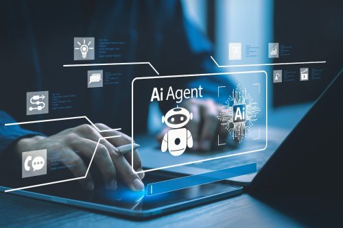 “Supprimer tous les emplois humains” : la startup qui affole la Silicon Valley