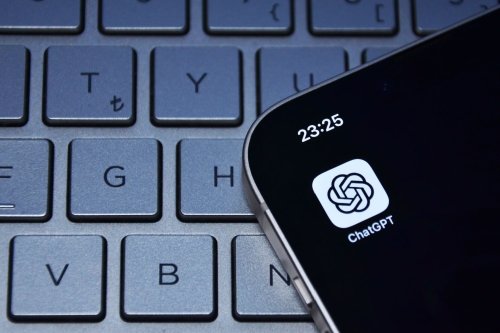 ChatGPT lance Codex, un futur “collègue virtuel” pour les développeurs