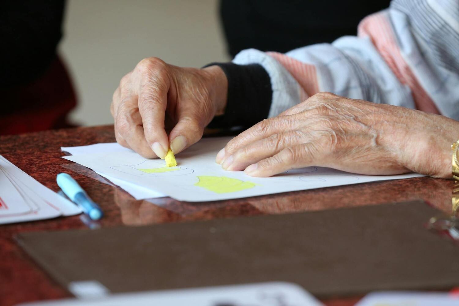 Peut-on prévenir Alzheimer avant qu’il ne commence ? Des chercheurs y croient enfin