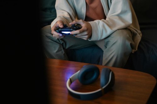 "Sony n'en revient pas" : pourquoi 1 joueur sur 2 n'utilise pas cette fonction ultra-pratique sur PS5