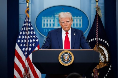 Donald Trump calme le jeu : le président évoque une baisse des droits de douane pour la Chine