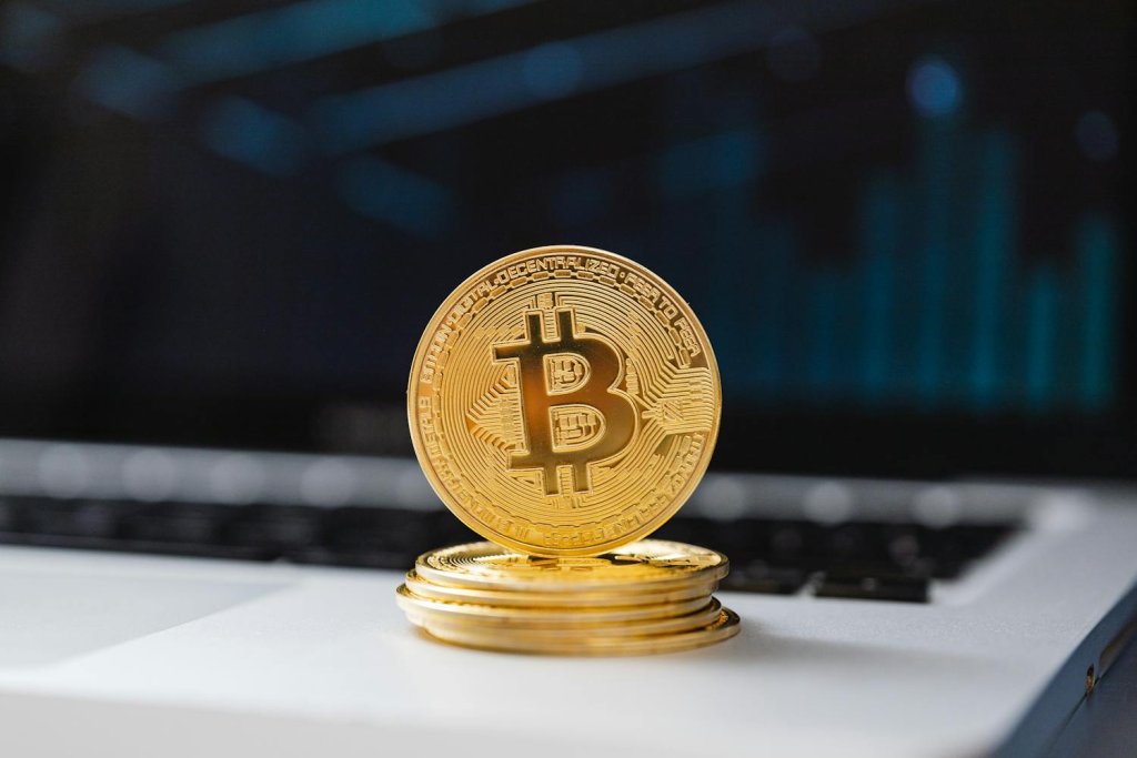 Bitcoin et crypto-monnaies - cover