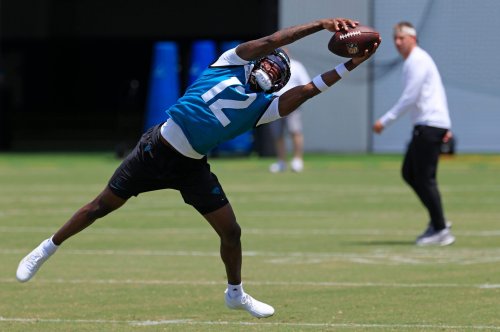 Cowboys Legend Defends Travis Hunter With 4-Word Message After Jaguars Rookie Goes Viral for Wrong Reasons
