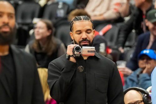 Drake Blames One Man for $1,000,000 Lost Leafs Bet and It’s Not Mitch Marner