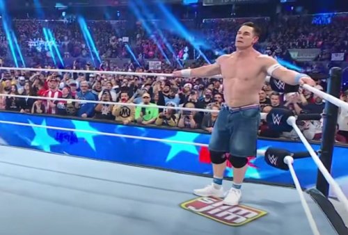 Former WWE Star Reveals How Green Shirt Guy Affords Ringside Tickets for Every Event