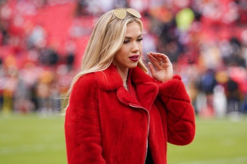 Chiefs Heiress Gracie Hunt Reportedly Dating College Football Quarterback With Deep Kansas City Family Ties