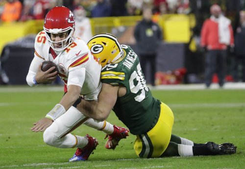 What Is Wrong With the Kansas City Chiefs? Patrick Mahomes Throws Pivotal Interception in Loss