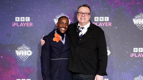 "Doctor Who trop woke ? Je n'ai pas de temps à perdre avec ça" : le showrunner de la série culte répond aux critiques