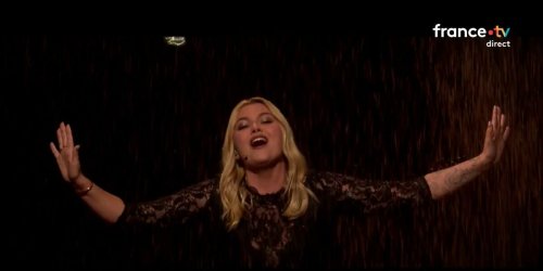 "J'avais tellement peur de venir ici" : Louane sort du silence après sa 7e place à l'Eurovision 2025