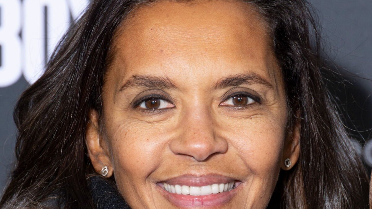 L’amour est dans le pré 2026 : Karine Le Marchand publie une première photo d’un agriculteur de la saison 21 !