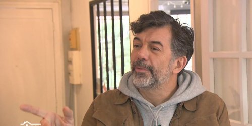 Exclu. Stéphane Plaza estomaqué devant la déco farfelue d'un couple de Maison à vendre (VIDEO)