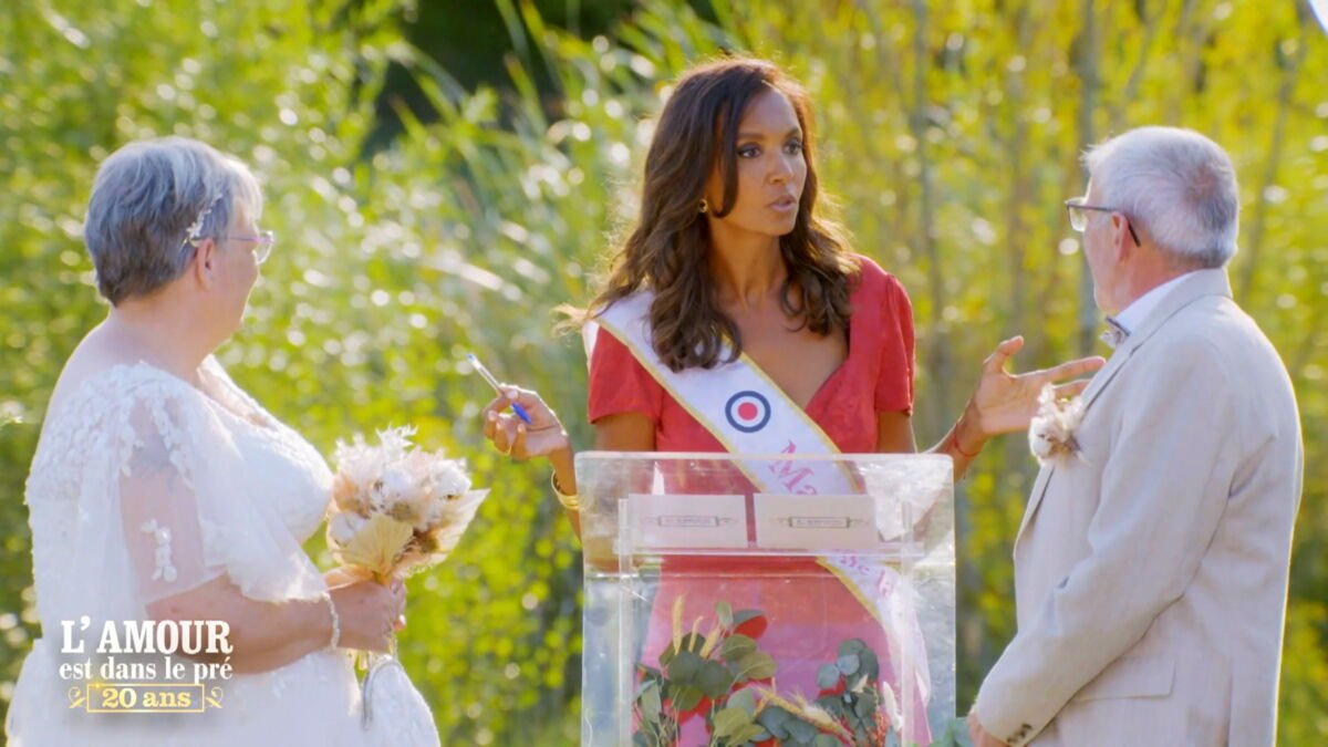 « C’est le pire portrait ! » : Karine Le Marchand raconte une anecdote de tournage sur Philippe (L’amour est dans le pré 2020) – Télé-Loisirs