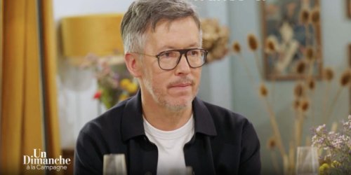 "C'était dur, je trouvais ça injuste" : Jean-Luc Lemoine revient sur les critiques de Laurent Ruquier à son encontre dans Un dimanche à la campagne