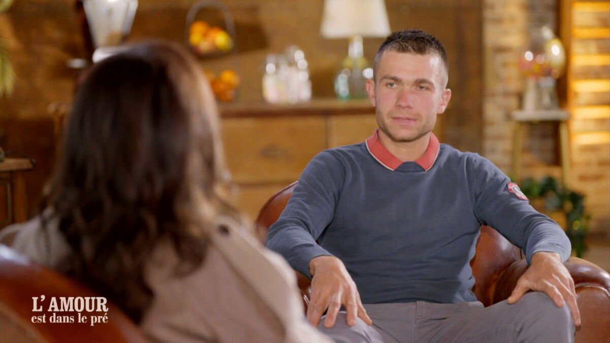 « C&rsquo;est une condition » : Anthony (L&rsquo;amour est dans le pré 2026) liste ses exigences pour ses futures prétendantes dans son portrait déjà en ligne – Télé-Loisirs