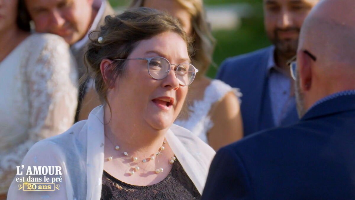 « Notre petite crevette de 980 grammes » : Stéphanie et Didier (L’amour est dans le pré 2013) évoquent la naissance compliquée de leur enfant dans le prochain épisode – Télé-Loisirs