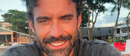 "Accompagné d'une personne exceptionnelle" : Vincent Queijo (The Power) en bonne compagnie lors d'un voyage en Indonésie