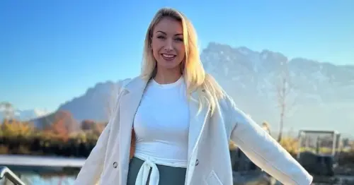 Anna-Carina Woitschack im knappsten Bikini aller Zeiten