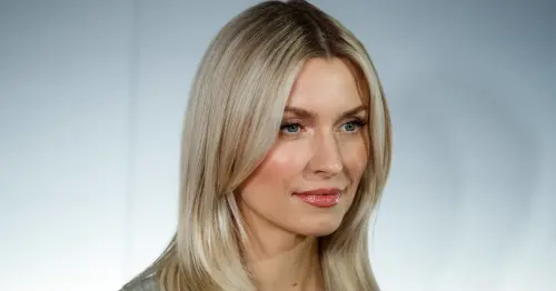 Lena Gercke: In hautengem Kleid macht sie Fans verrückt