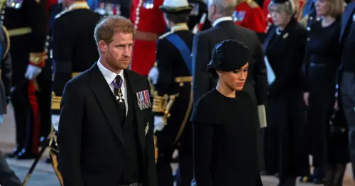 Der Grund, warum Meghan nicht ans Sterbebett der Queen durfte