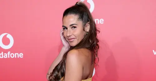 Schönes Beach-Babe: Sarah Engels im knappen Bikini