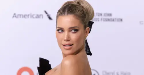 Sylvie Meis ganz nass: Im heißen Cut-Out-Kleid heizt sie ein