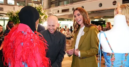 Prinzessin Kate im Anzug: So kennen wir sie gar nicht