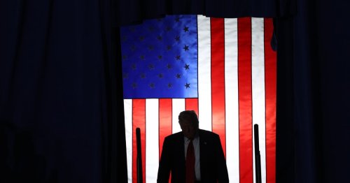 More Than a Dozen U.S. Officials Sold Stocks Before Trump’s Tariffs Sent the Market Plunging